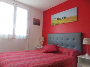 NICE NORD 2 PIECES CALMES,WIFI,CLIM,BALCON,PARKING